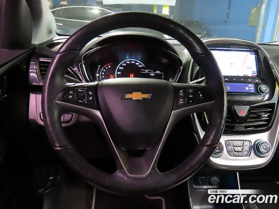 Chevrolet Spark 2016 1.0 автомат (гидро), фото 17