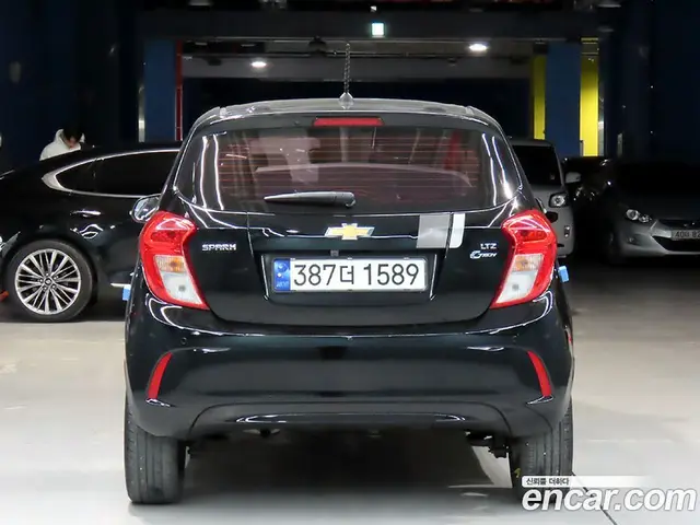 Chevrolet Spark 2016 1.0 автомат (гидро), миниатюра 3