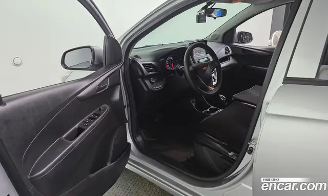 Chevrolet Spark 2016 1.0 автомат (гидро), миниатюра 10 Chevrolet Spark 2016 1.0 автомат (гидро), миниатюра 10