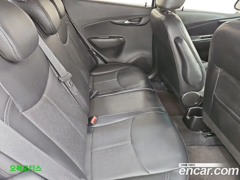Chevrolet Spark 2016 1.0 автомат (гидро), фото 16 Chevrolet Spark 2016 1.0 автомат (гидро), фото 16