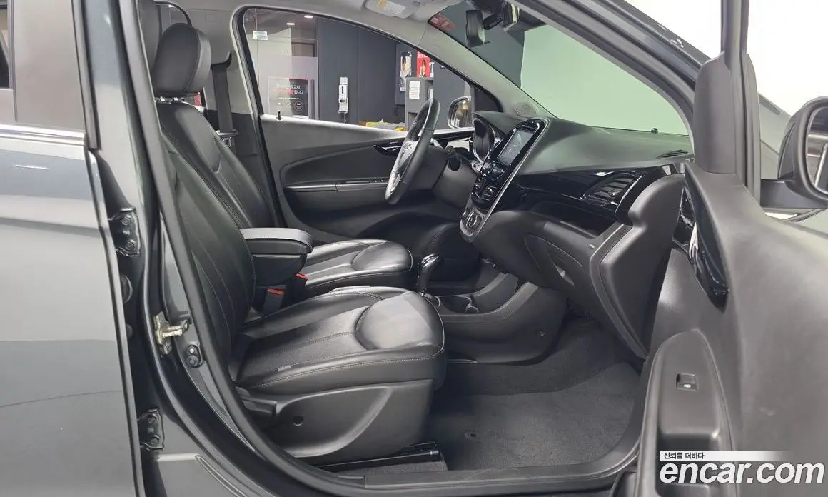 Chevrolet Spark 2017 1.0 автомат (гидро), фото 17 Chevrolet Spark 2017 1.0 автомат (гидро), фото 17