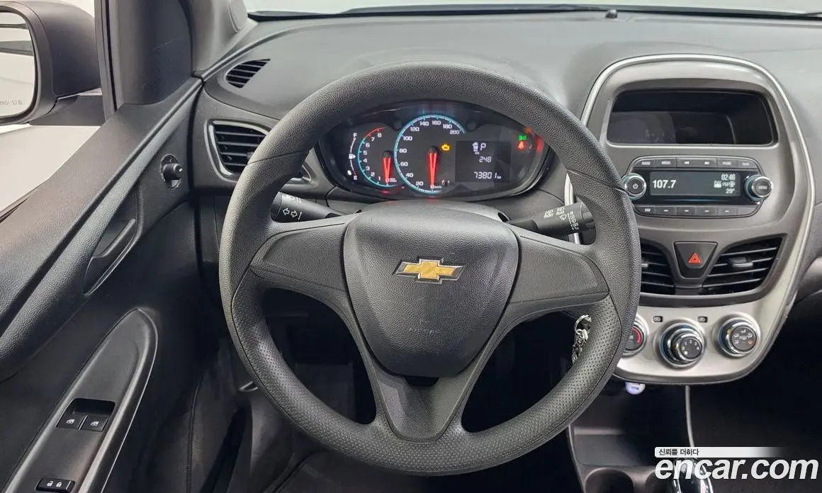 Chevrolet Spark 2017 1.0 автомат (гидро), фото 16 Chevrolet Spark 2017 1.0 автомат (гидро), фото 16