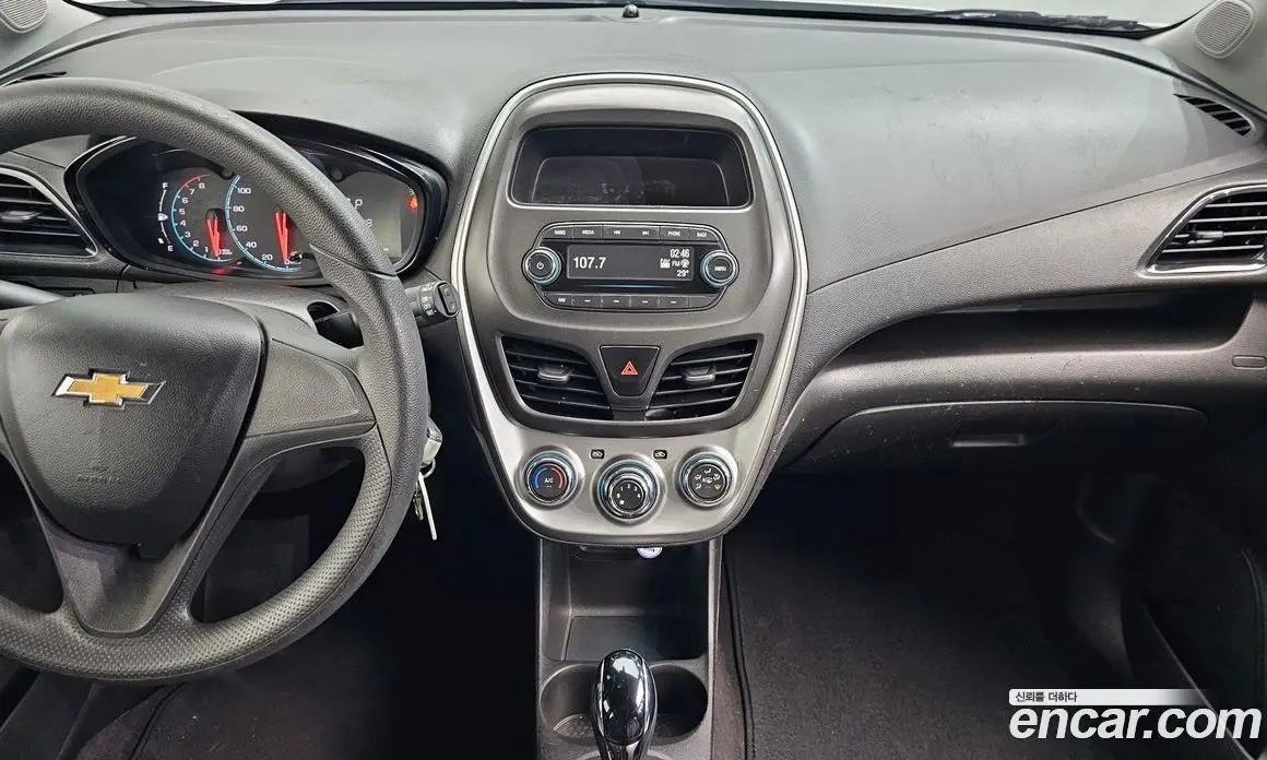 Chevrolet Spark 2017 1.0 автомат (гидро), фото 20 Chevrolet Spark 2017 1.0 автомат (гидро), фото 20