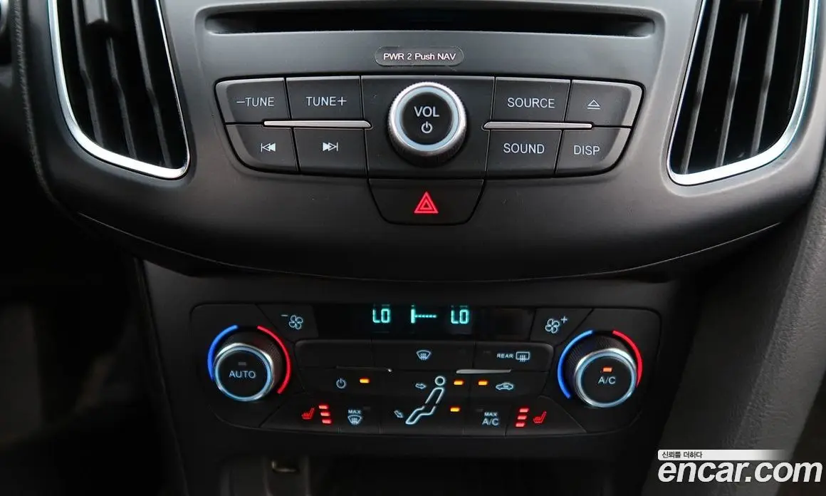 Ford Focus 2016 1.5 автомат (гидро), фото 11 Ford Focus 2016 1.5 автомат (гидро), фото 11