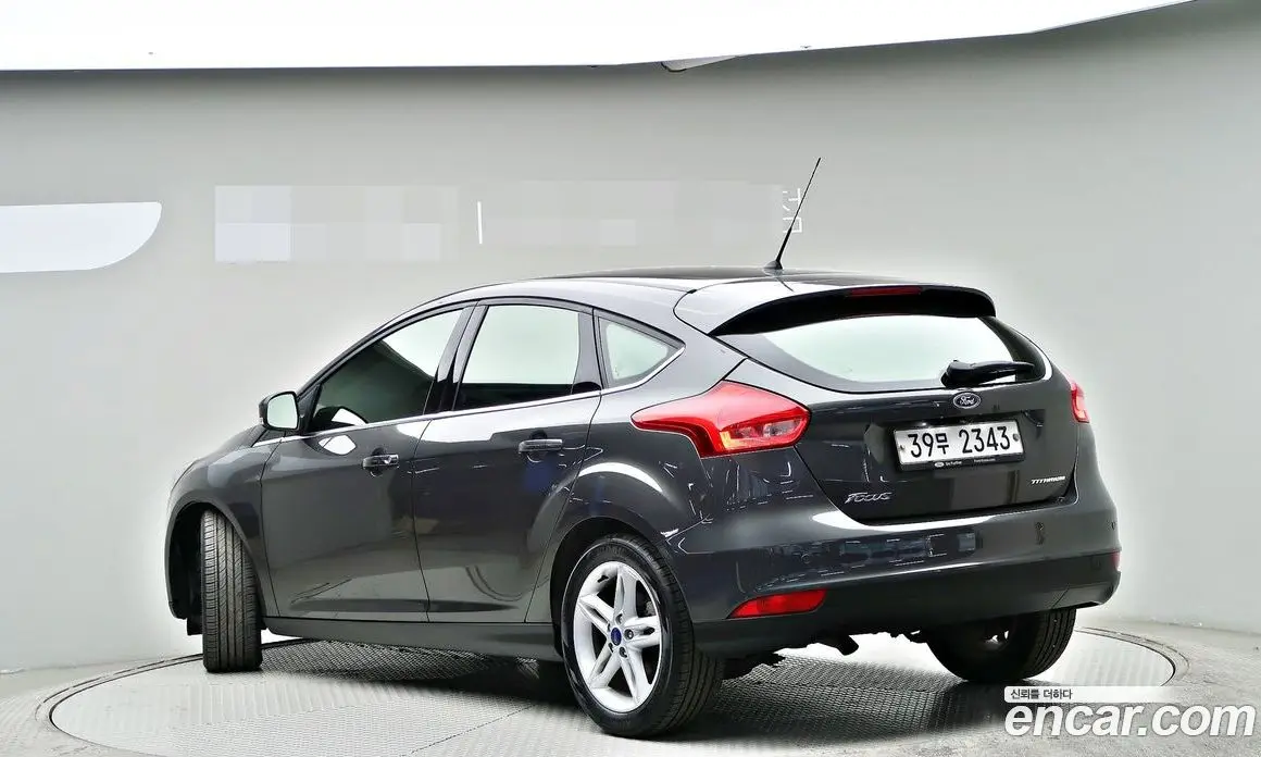 Ford Focus 2016 1.5 автомат (гидро), фото 4 Ford Focus 2016 1.5 автомат (гидро), фото 4