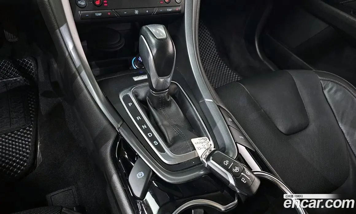Ford Mondeo 2016 2.0 автомат (гидро), фото 9 Ford Mondeo 2016 2.0 автомат (гидро), фото 9