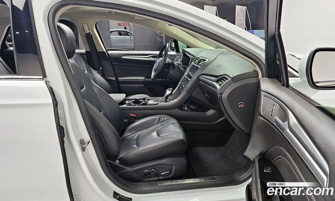 Ford Mondeo 2016 2.0 автомат (гидро), фото 10 Ford Mondeo 2016 2.0 автомат (гидро), фото 10