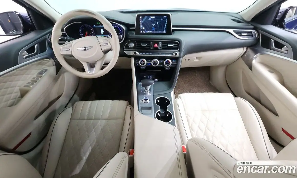 Genesis G70 2018 2.0 автомат (гидро), фото 10 Genesis G70 2018 2.0 автомат (гидро), фото 10