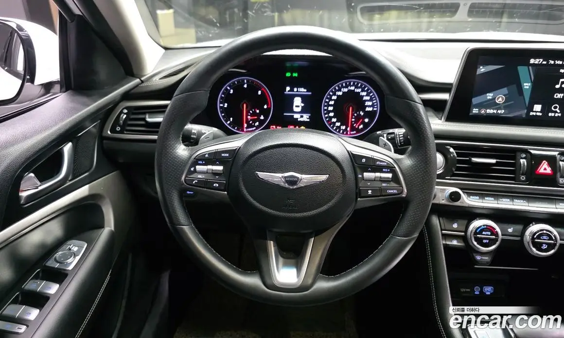 Genesis G70 2020 2.2 автомат (гидро), фото 13 Genesis G70 2020 2.2 автомат (гидро), фото 13