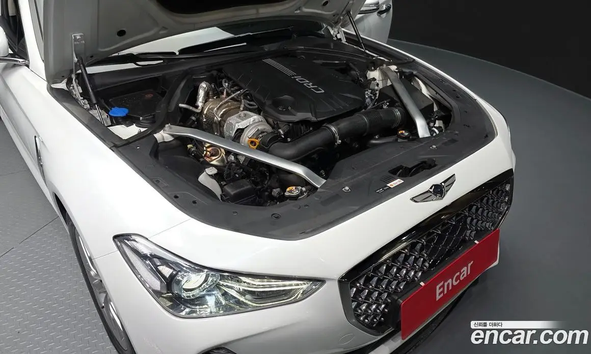 Genesis G70 2020 2.2 автомат (гидро), фото 6 Genesis G70 2020 2.2 автомат (гидро), фото 6