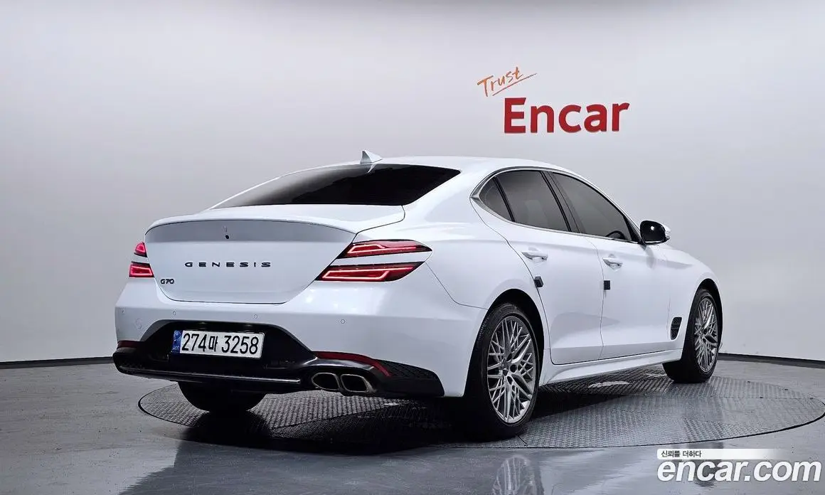 Genesis G70 2022 2.0 автомат (гидро), фото 2 Genesis G70 2022 2.0 автомат (гидро), фото 2
