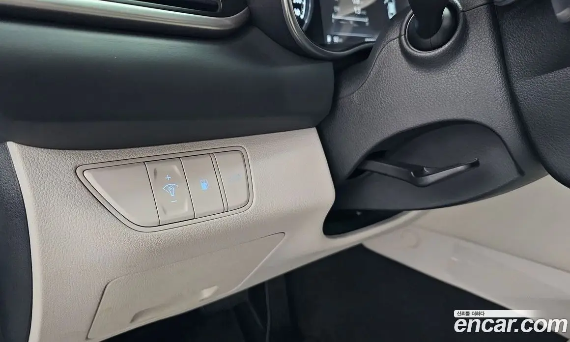 Genesis G70 2022 2.0 автомат (гидро), фото 28 Genesis G70 2022 2.0 автомат (гидро), фото 28