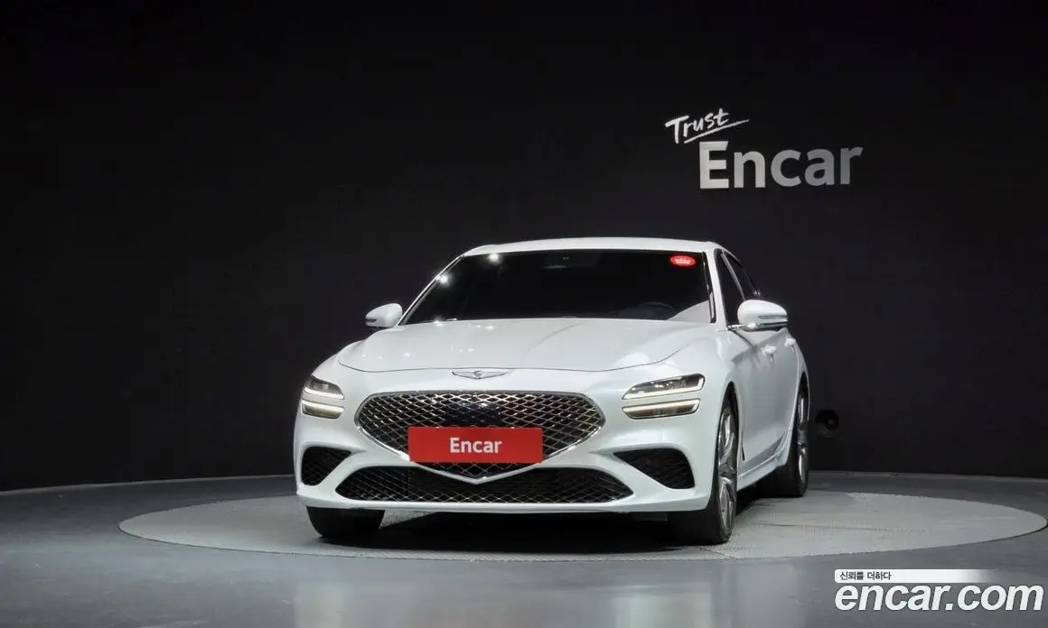 Genesis G70 2022 2.0 автомат (гидро), фото 3 Genesis G70 2022 2.0 автомат (гидро), фото 3