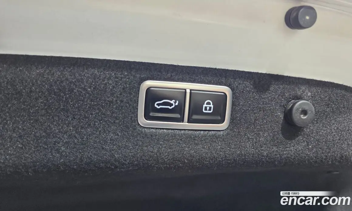 Genesis G70 2022 2.0 автомат (гидро), фото 32 Genesis G70 2022 2.0 автомат (гидро), фото 32