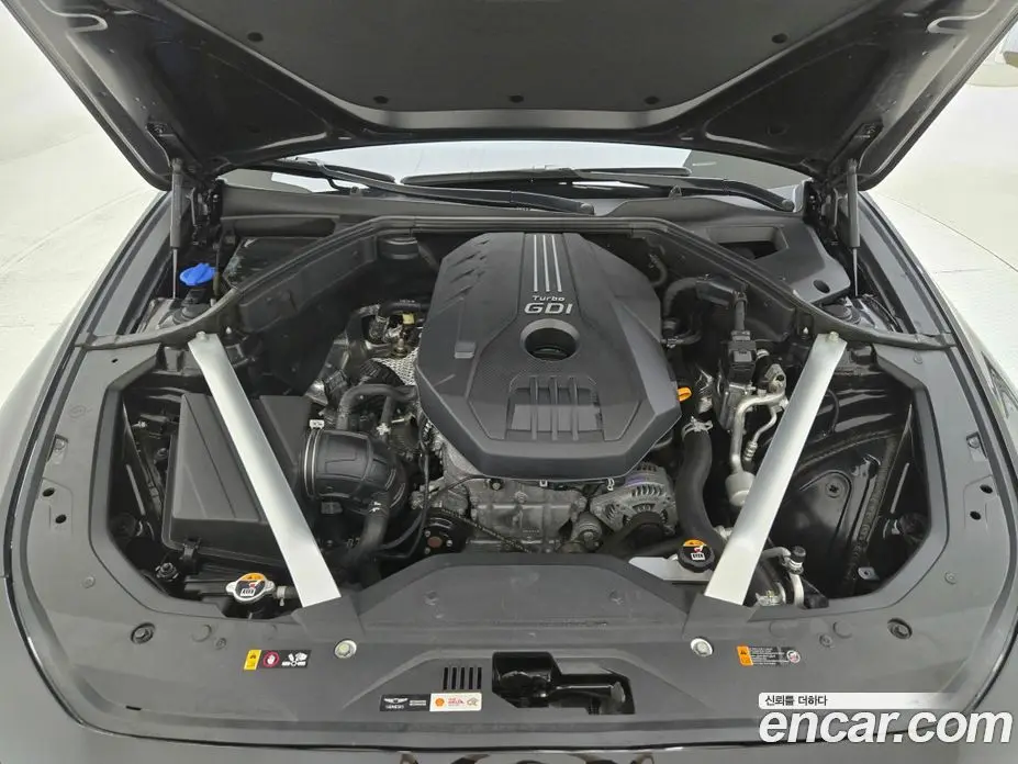 Genesis G70 2023 2.0 автомат (гидро), фото 17