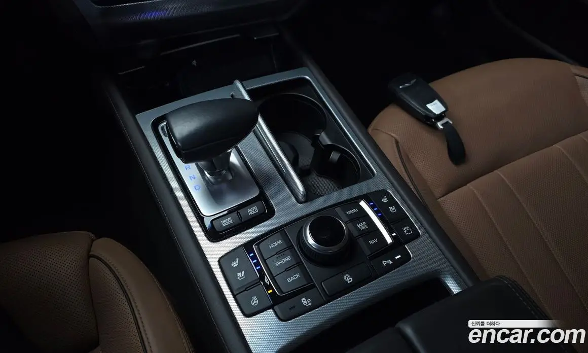 Genesis G80 2017 3.8 автомат (гидро), фото 12 Genesis G80 2017 3.8 автомат (гидро), фото 12