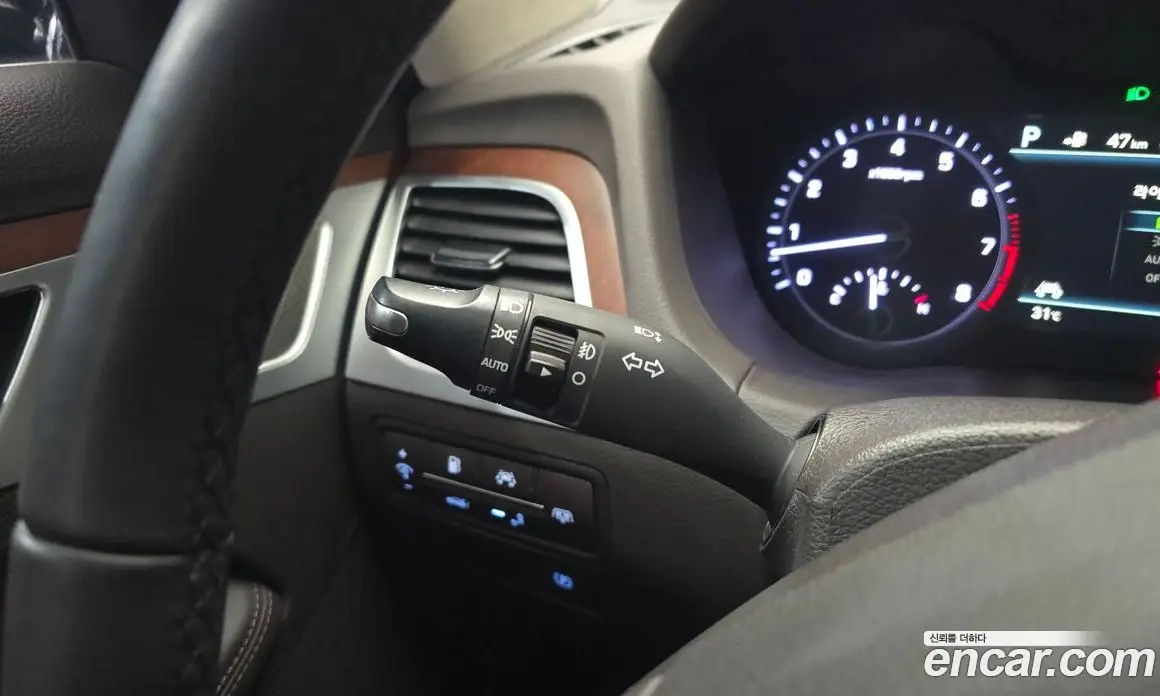 Genesis G80 2017 3.8 автомат (гидро), фото 28 Genesis G80 2017 3.8 автомат (гидро), фото 28