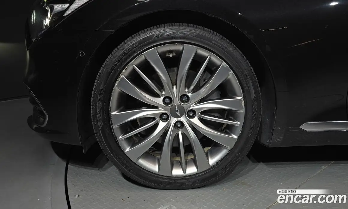 Genesis G80 2017 3.8 автомат (гидро), фото 5 Genesis G80 2017 3.8 автомат (гидро), фото 5