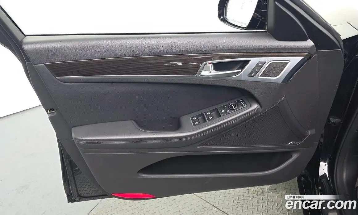 Genesis G80 2019 3.3 автомат (гидро), фото 14 Genesis G80 2019 3.3 автомат (гидро), фото 14