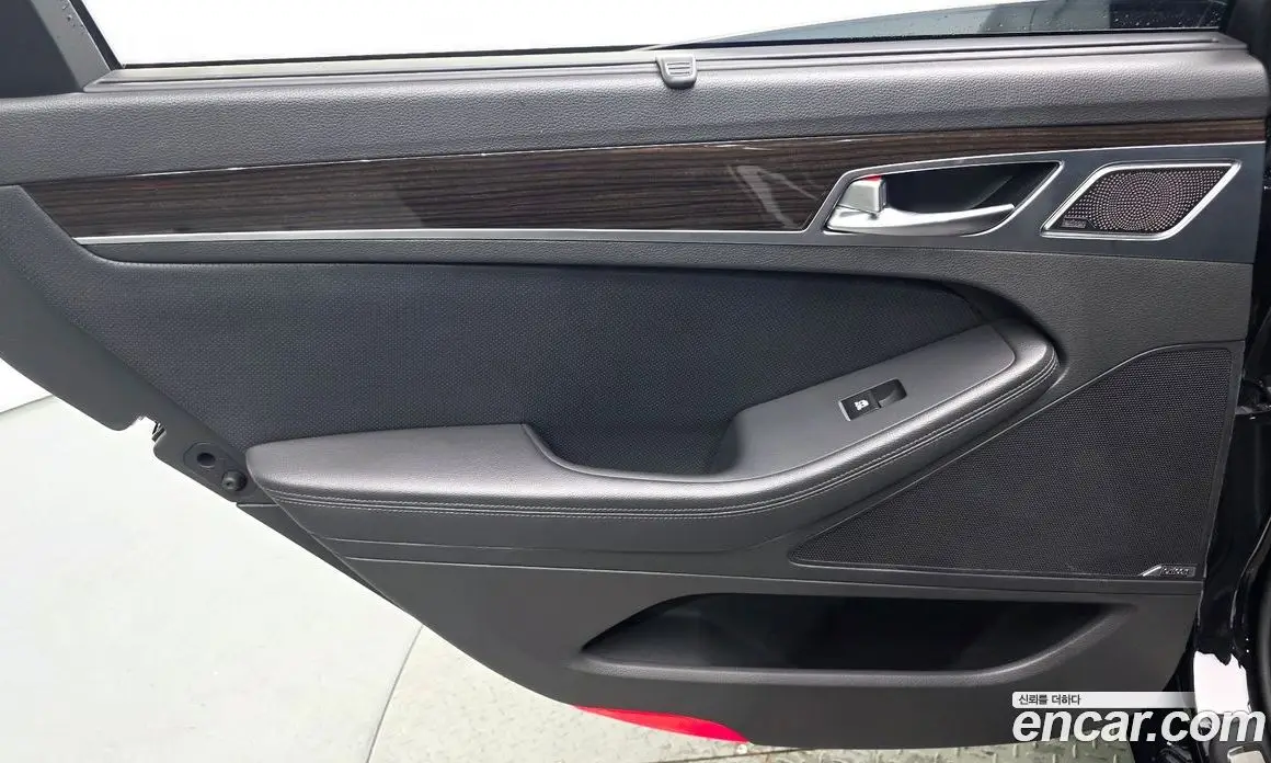 Genesis G80 2019 3.3 автомат (гидро), фото 15 Genesis G80 2019 3.3 автомат (гидро), фото 15