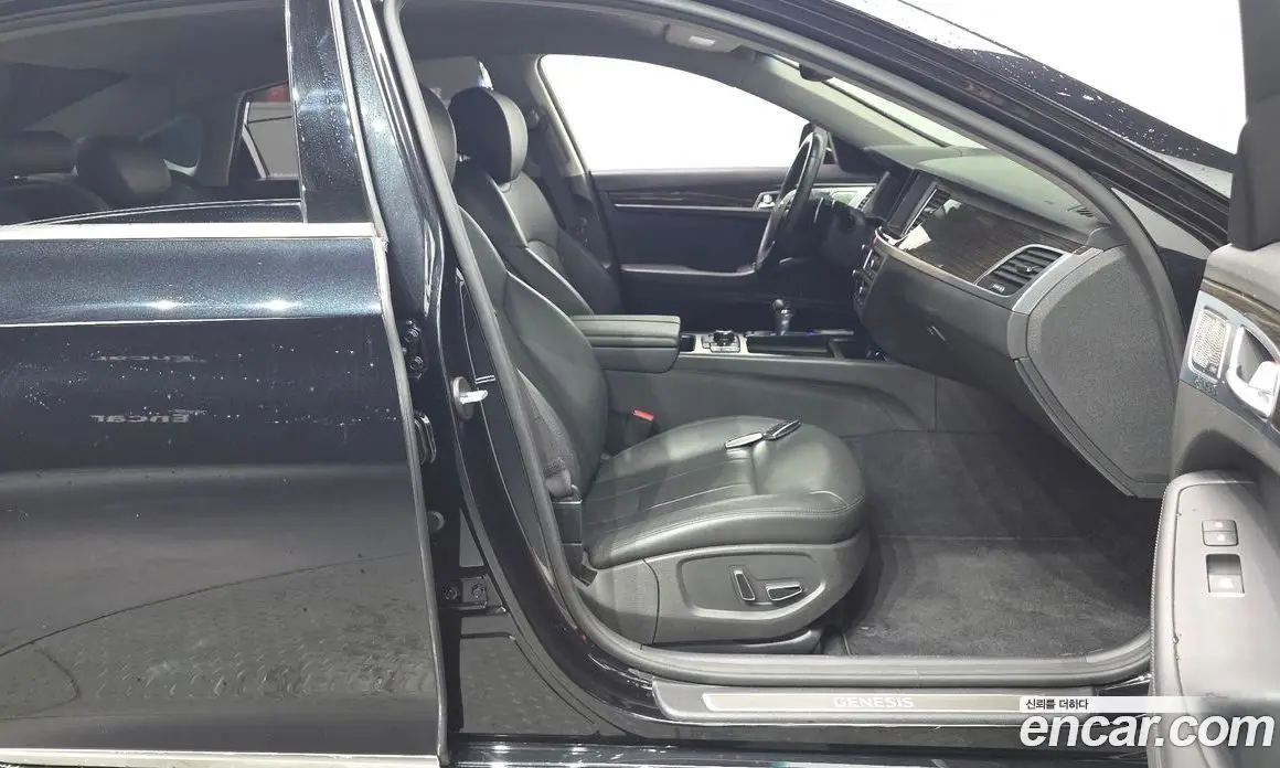 Genesis G80 2019 3.3 автомат (гидро), фото 16 Genesis G80 2019 3.3 автомат (гидро), фото 16