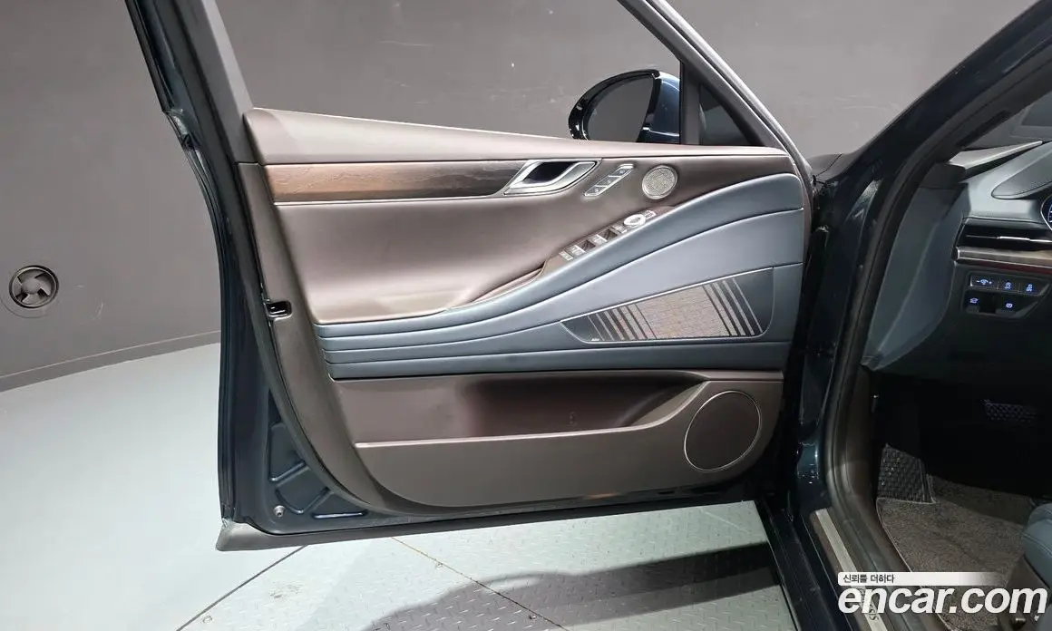 Genesis G80 2024 3.5 автомат (гидро), фото 14 Genesis G80 2024 3.5 автомат (гидро), фото 14