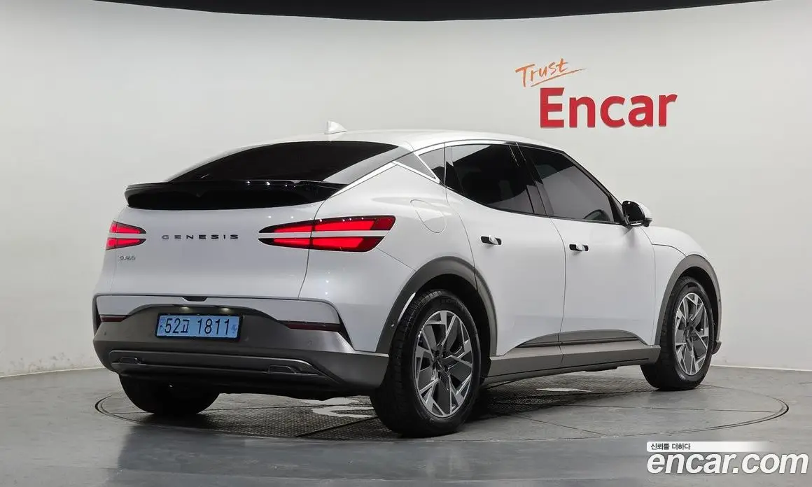 Genesis GV60 2022 0.1 автомат (гидро), фото 1 Genesis GV60 2022 0.1 автомат (гидро), фото 1