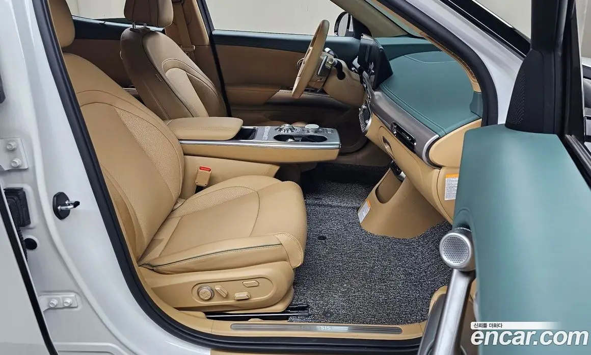 Genesis GV60 2023 0.1 автомат (гидро), фото 15