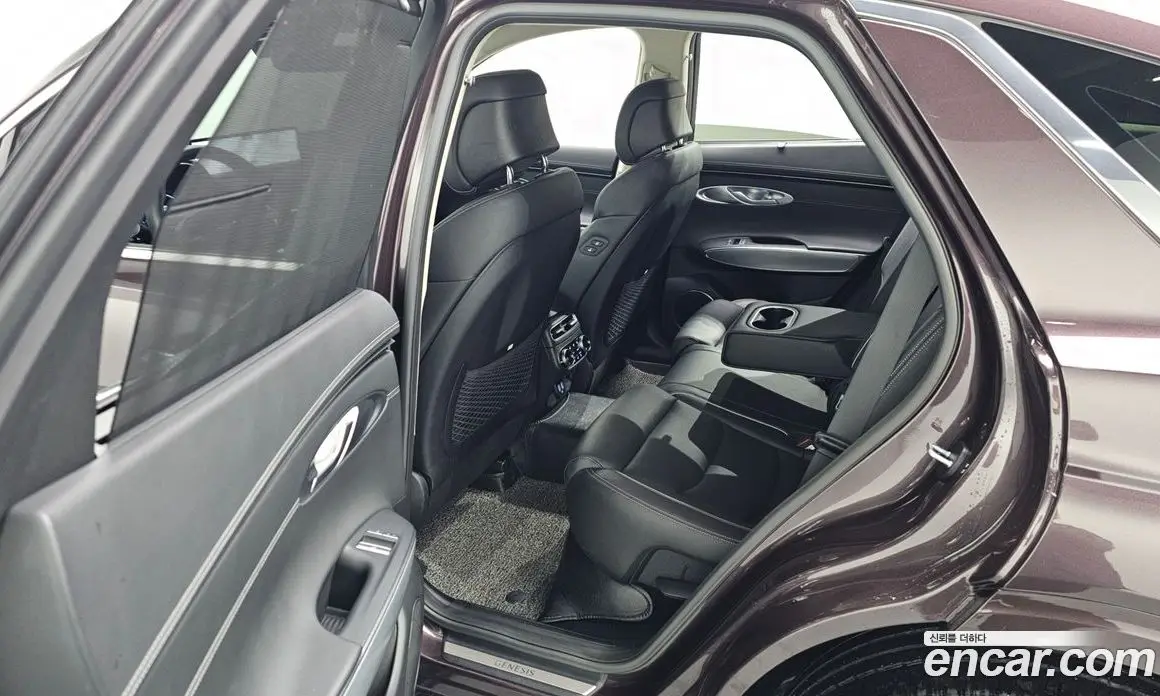 Genesis GV70 2021 3.5 автомат (гидро), фото 13