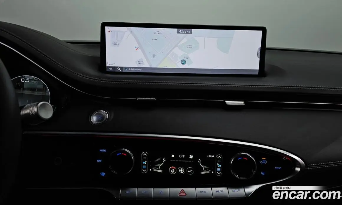 Genesis GV70 2021 3.5 автомат (гидро), фото 15