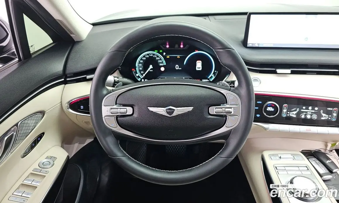 Genesis GV70 2022 2.5 автомат (гидро), фото 12 Genesis GV70 2022 2.5 автомат (гидро), фото 12