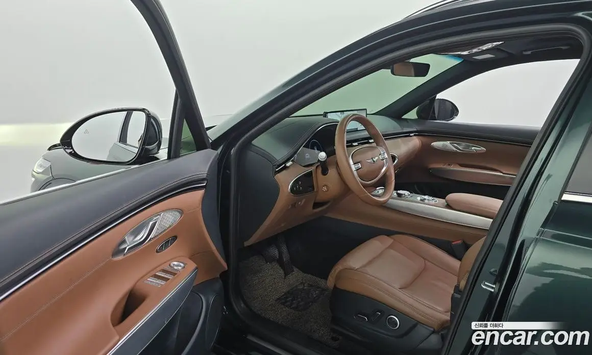 Genesis GV70 2023 2.5 автомат (гидро), фото 13 Genesis GV70 2023 2.5 автомат (гидро), фото 13