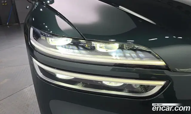Genesis GV70 2023 2.5 автомат (гидро), миниатюра 8 Genesis GV70 2023 2.5 автомат (гидро), миниатюра 8