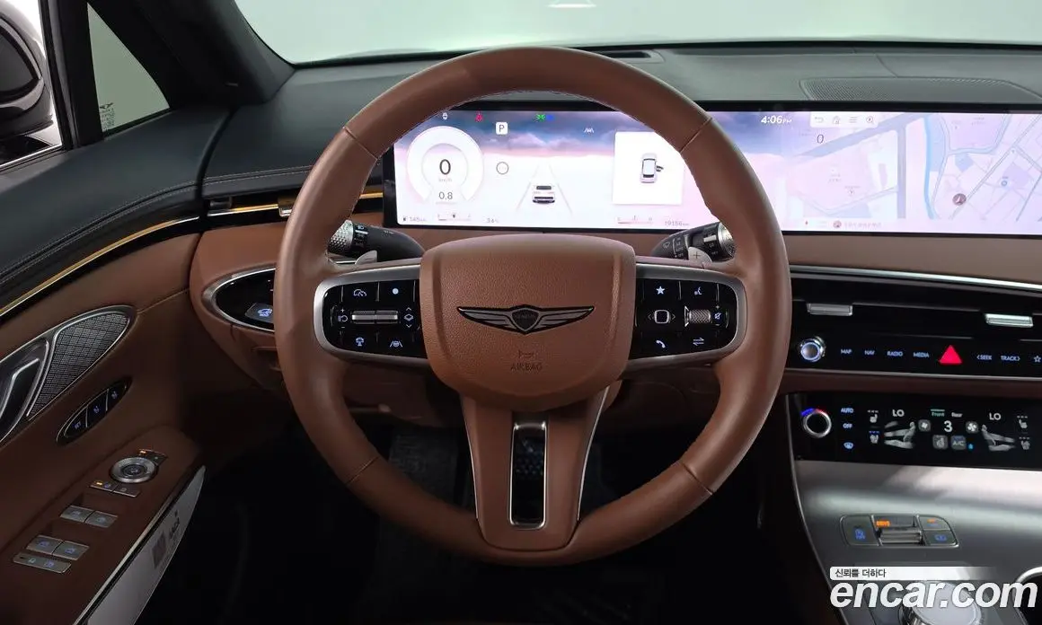 Genesis GV70 2024 2.5 автомат (гидро), фото 18 Genesis GV70 2024 2.5 автомат (гидро), фото 18