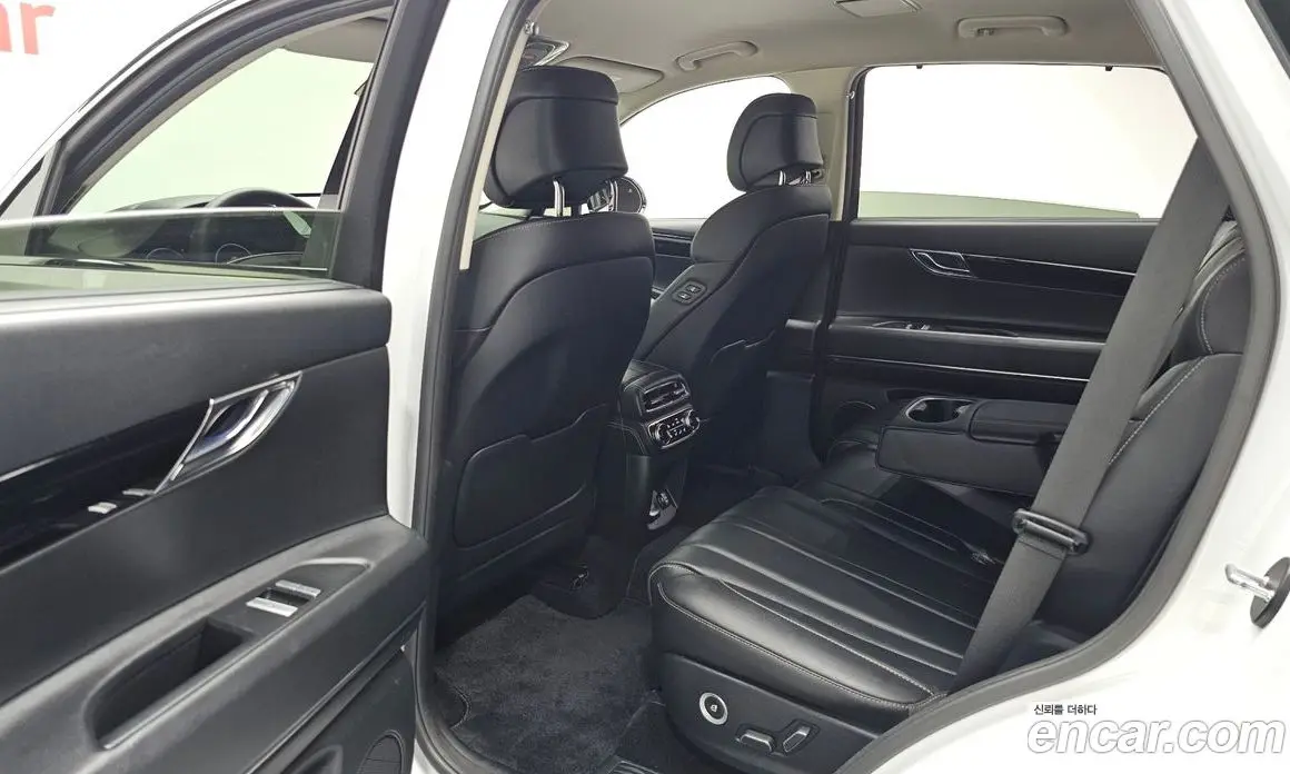 Genesis GV80 2021 2.5 автомат (гидро), фото 16 Genesis GV80 2021 2.5 автомат (гидро), фото 16