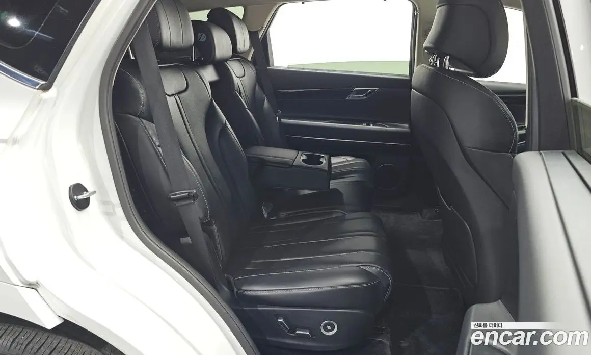Genesis GV80 2021 2.5 автомат (гидро), фото 18 Genesis GV80 2021 2.5 автомат (гидро), фото 18