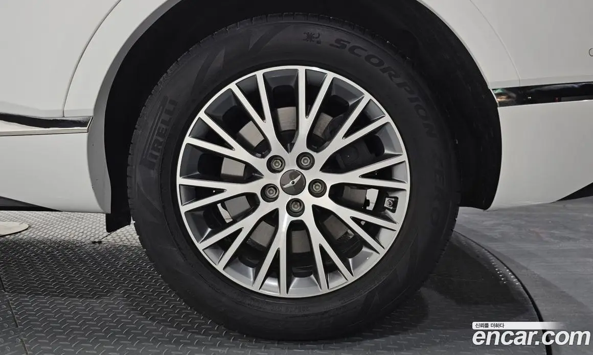 Genesis GV80 2021 2.5 автомат (гидро), фото 7 Genesis GV80 2021 2.5 автомат (гидро), фото 7