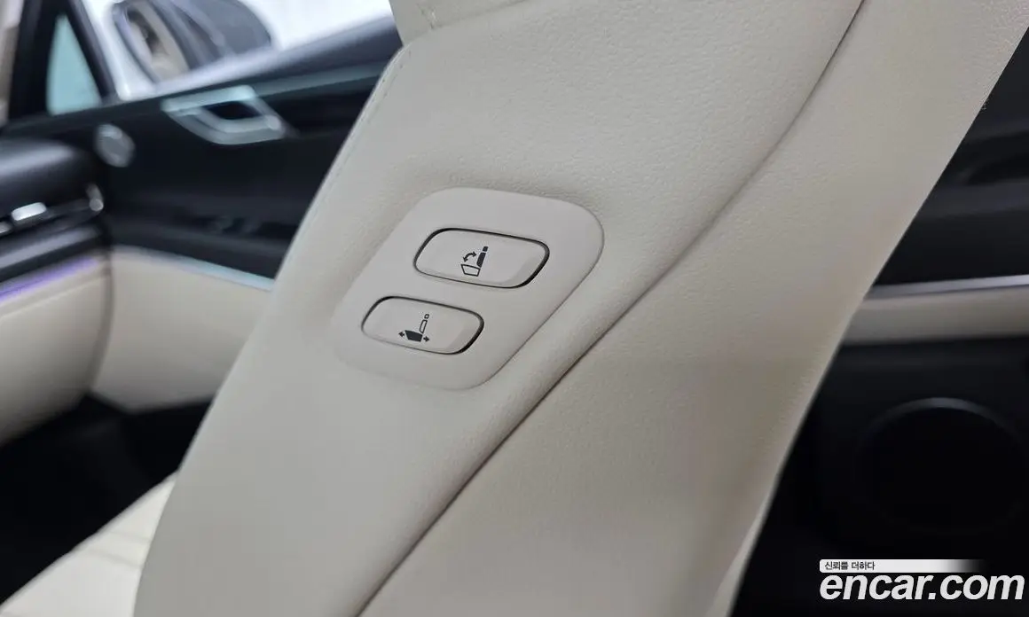 Genesis GV80 2021 2.5 автомат (гидро), фото 32 Genesis GV80 2021 2.5 автомат (гидро), фото 32