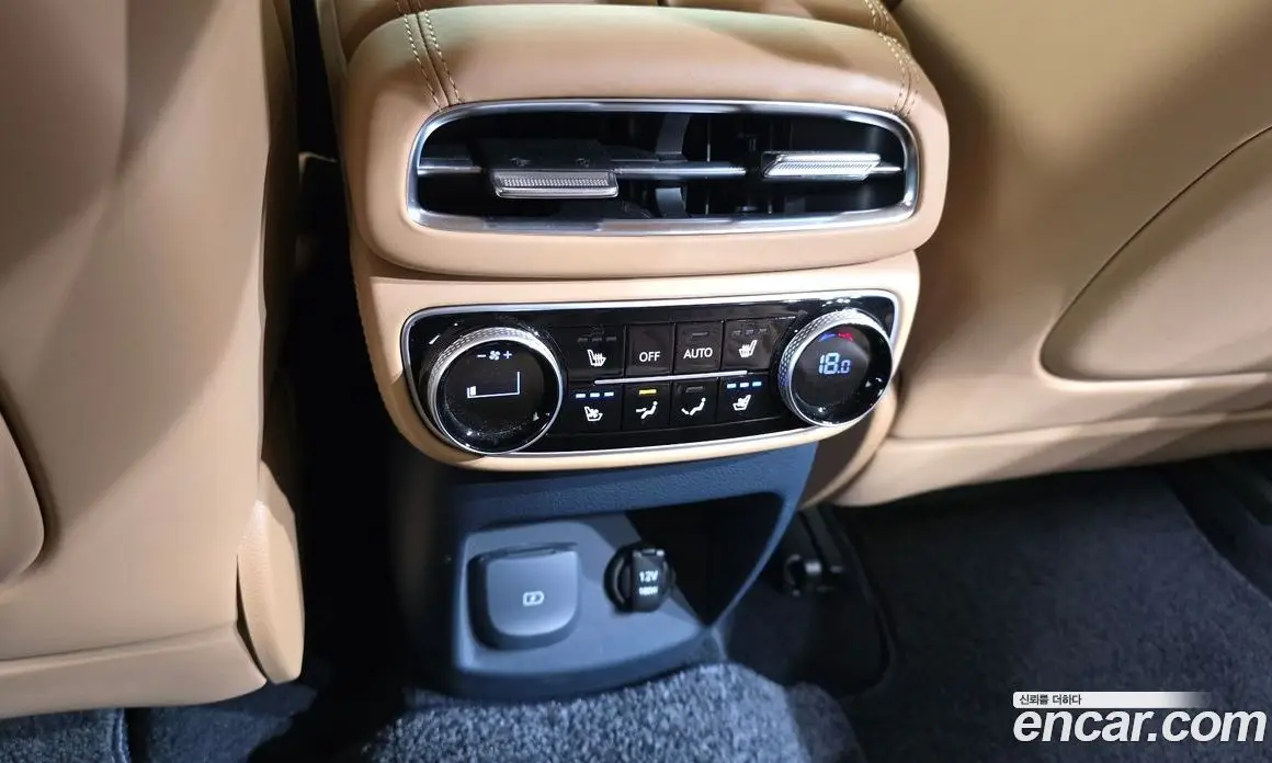 Genesis GV80 2022 2.5 автомат (гидро), фото 24 Genesis GV80 2022 2.5 автомат (гидро), фото 24
