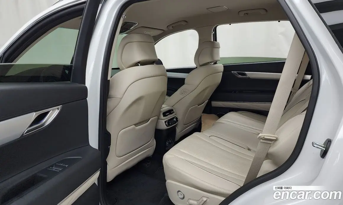 Genesis GV80 2022 3.0 автомат (гидро), фото 15 Genesis GV80 2022 3.0 автомат (гидро), фото 15