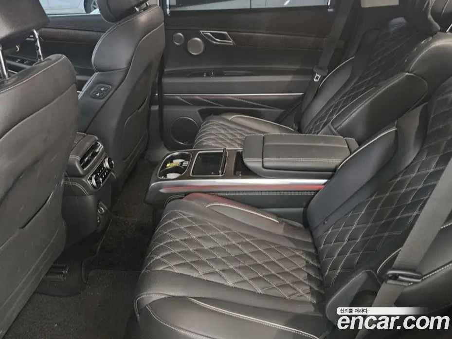 Genesis GV80 2023 3.5 автомат (гидро), фото 6 Genesis GV80 2023 3.5 автомат (гидро), фото 6