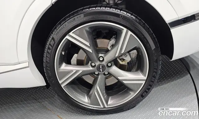 Genesis GV80 2024 2.5 автомат (гидро), миниатюра 7