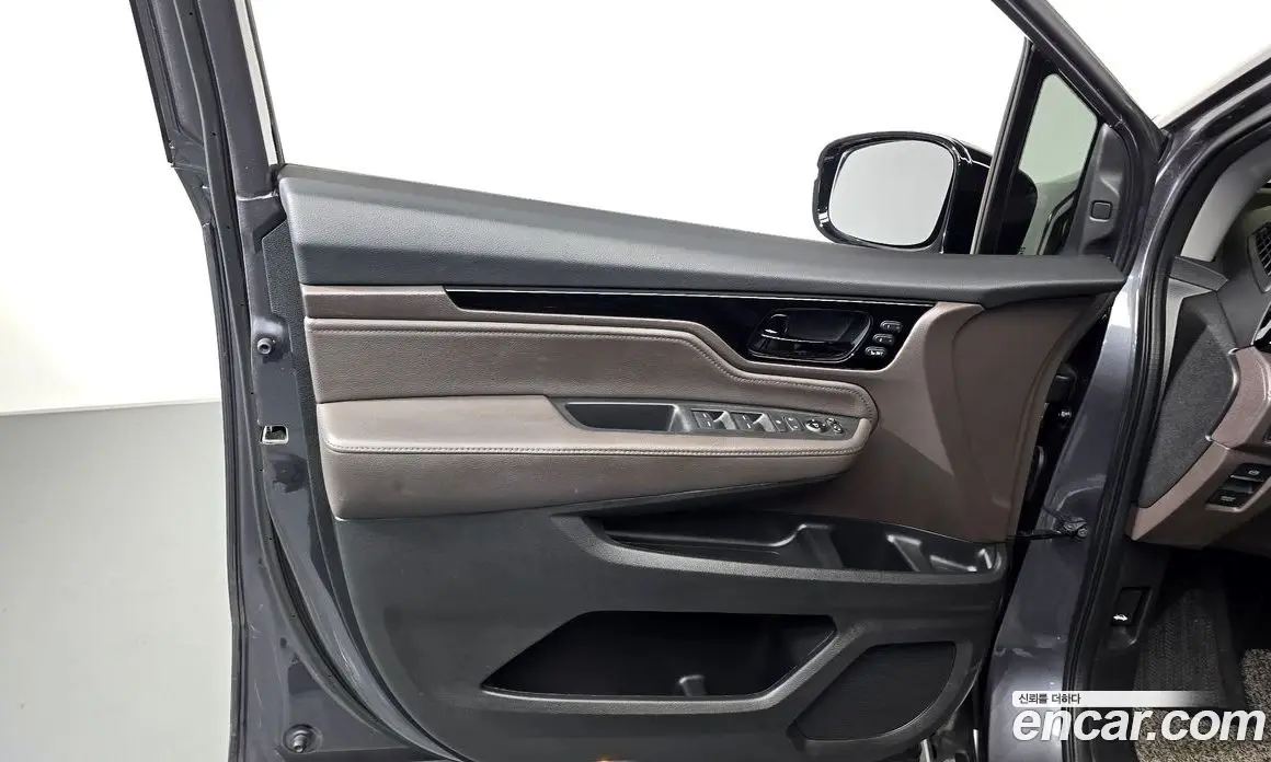 Honda Odyssey 2018 3.5 автомат (гидро), фото 14
