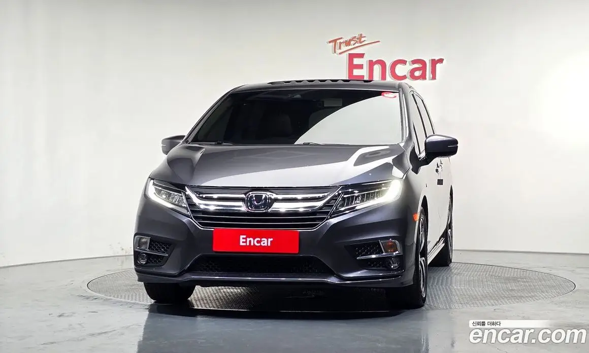 Honda Odyssey 2018 3.5 автомат (гидро), фото 3