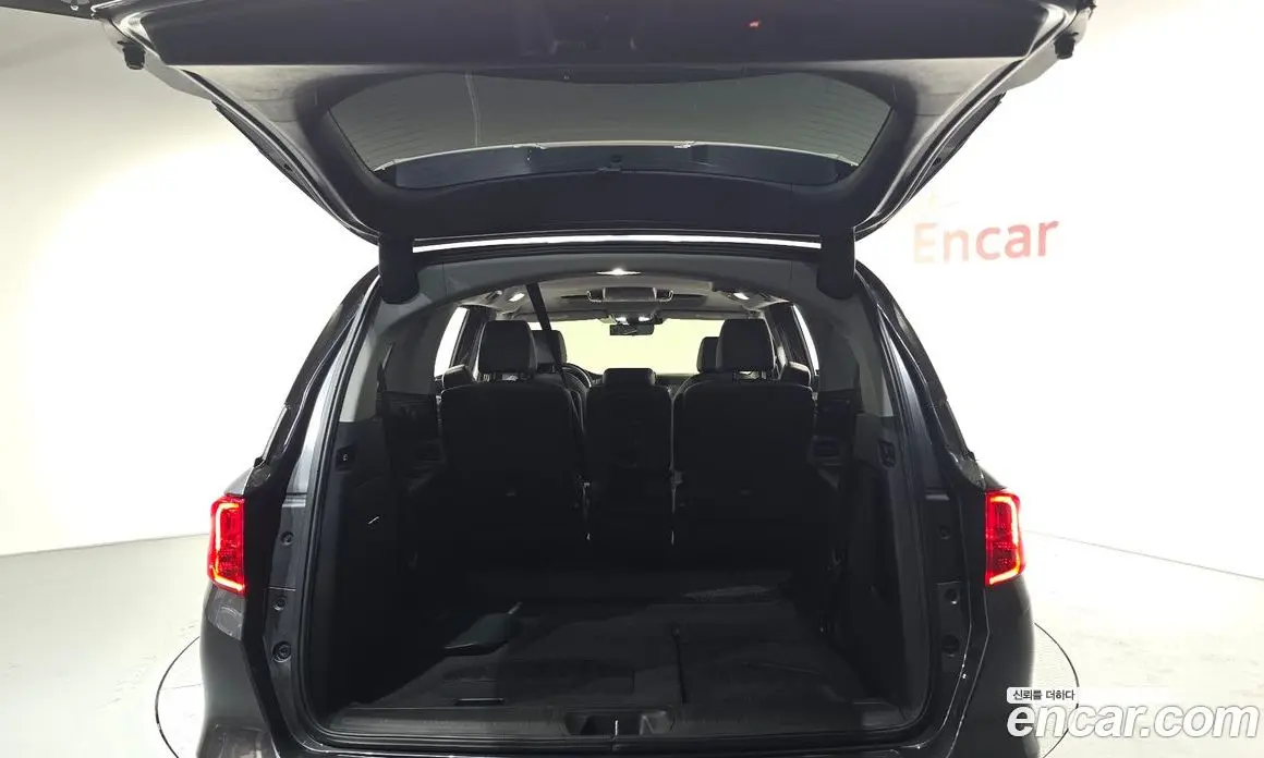 Honda Odyssey 2018 3.5 автомат (гидро), фото 25