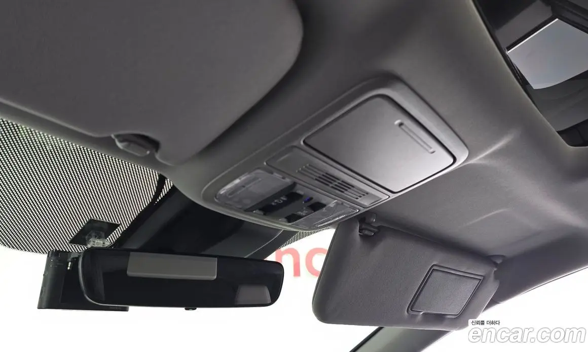 Honda Odyssey 2018 3.5 автомат (гидро), фото 26