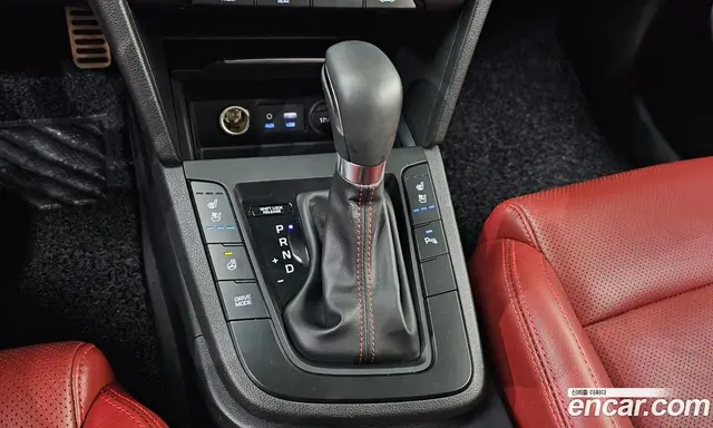 Hyundai Avante 2016 1.6 автомат (гидро), миниатюра 12