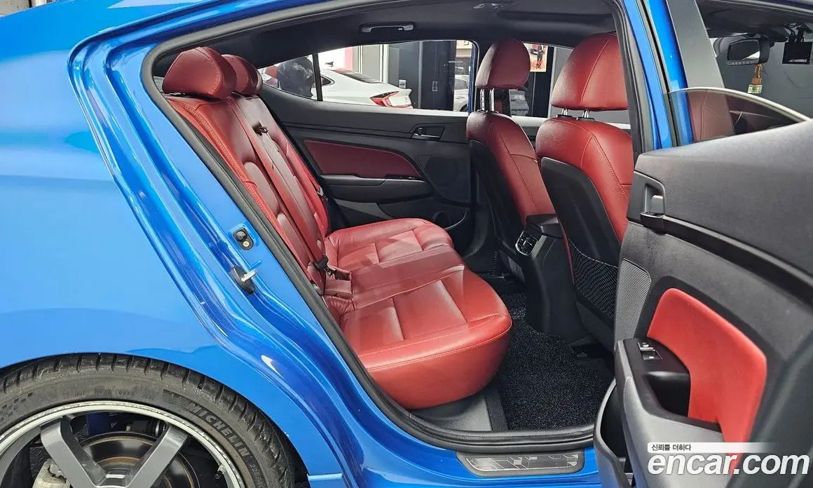 Hyundai Avante 2016 1.6 автомат (гидро), фото 18 Hyundai Avante 2016 1.6 автомат (гидро), фото 18