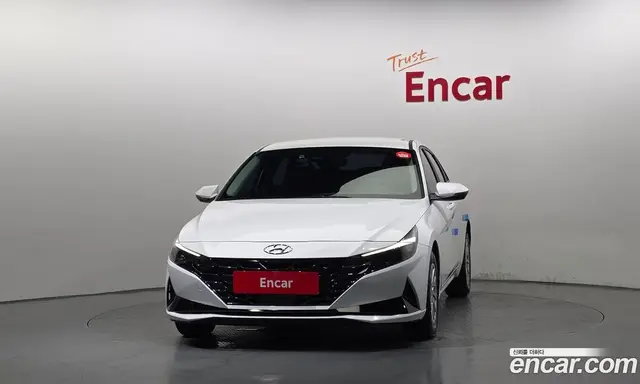 Hyundai Avante 2021 1.6 автомат (гидро), миниатюра 3