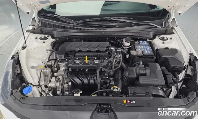 Hyundai Avante 2021 1.6 автомат (гидро), миниатюра 6
